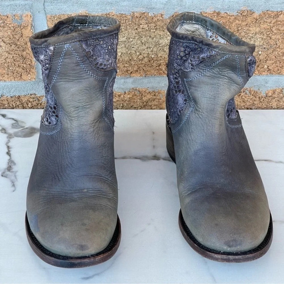 Freebird by Steven Cabcro Lace Boot size 7M - Picture 2 of 11